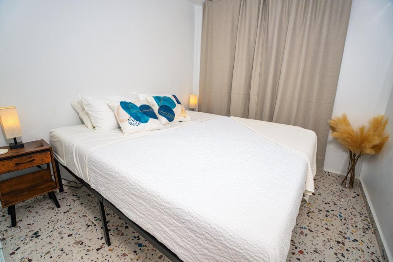 Garden Of Eden Hotel Brenas Room photo
